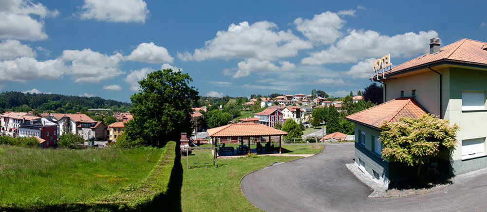 Apartamentos San Jorge Nueva De Llanes Eksteriør bilde